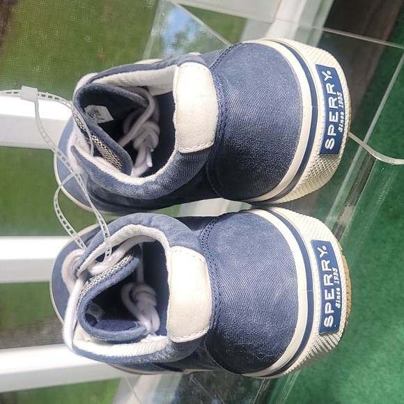 Sperry Top Sider Halyard Sneaker - Picture 3 of 6
